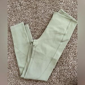 Ribbed light sage Calia workout leggings